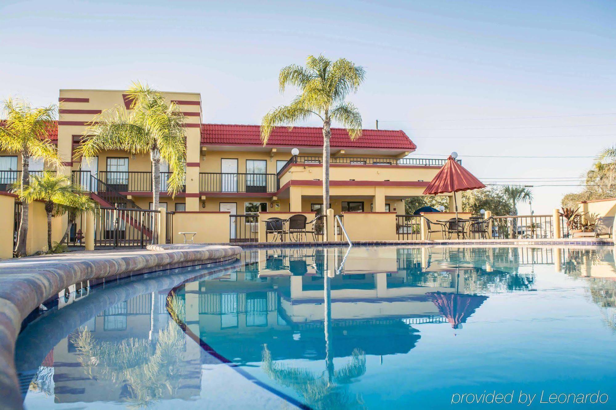 Rodeway Inn Clearwater-Dunedin 外观 照片