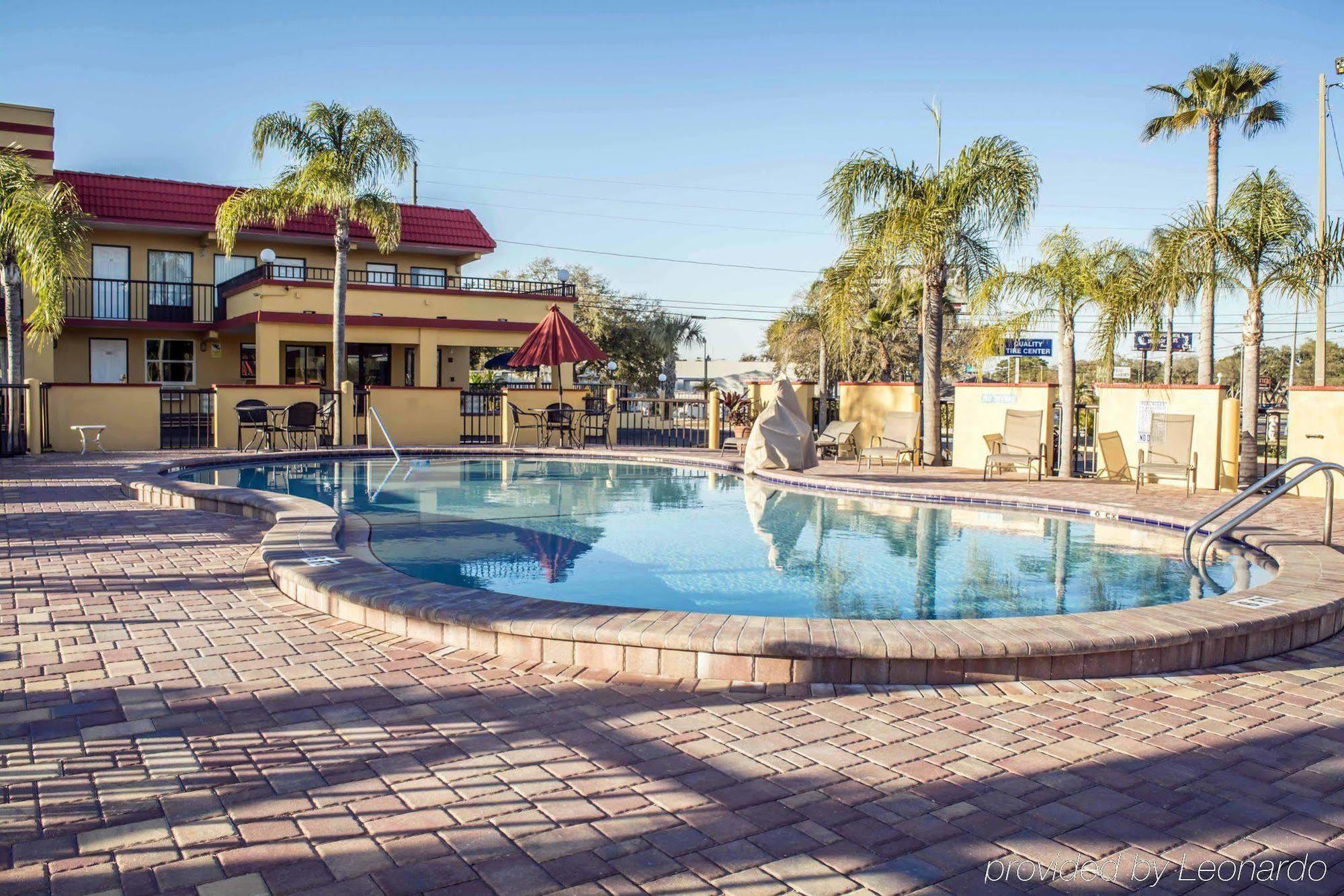 Rodeway Inn Clearwater-Dunedin 外观 照片